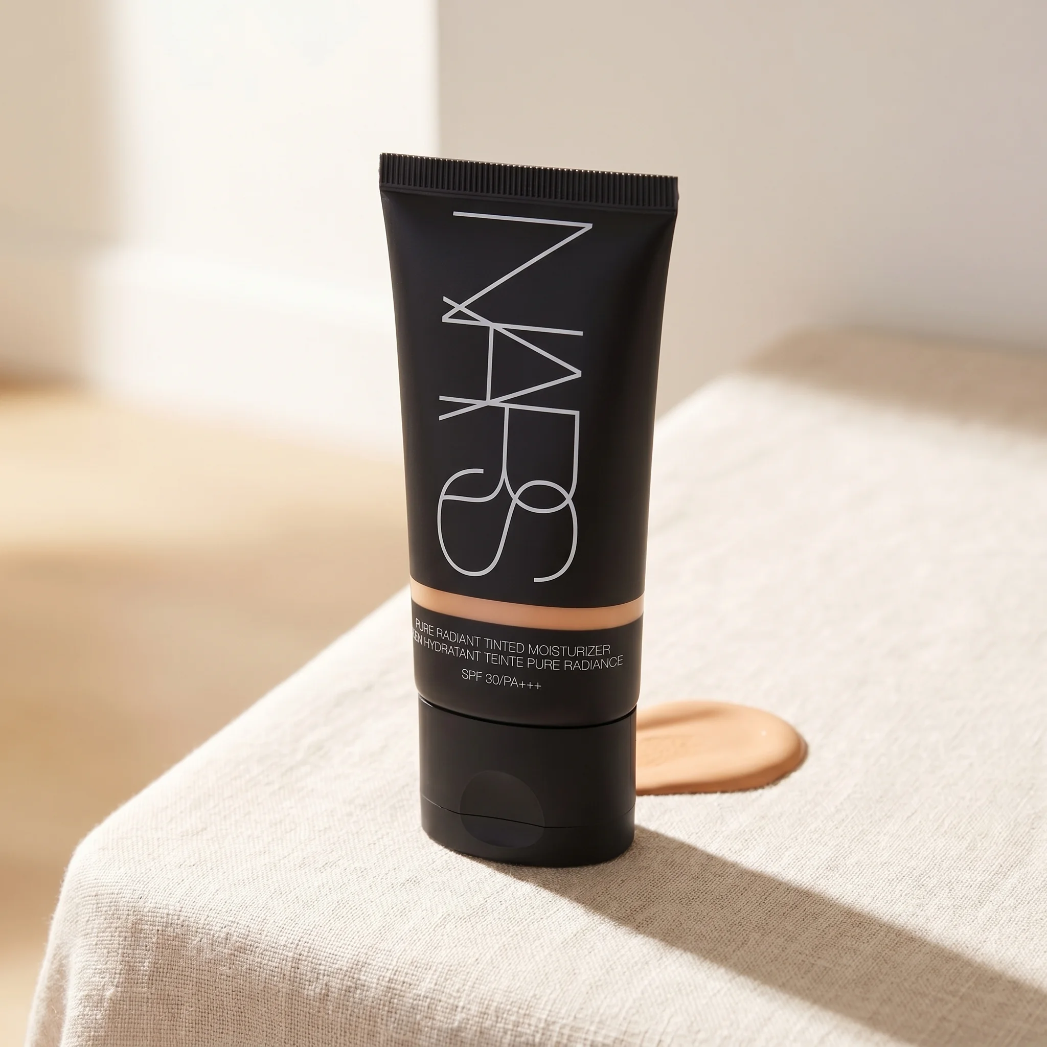 NARS Pure Radiant Tinted Moisturizer SPF 30